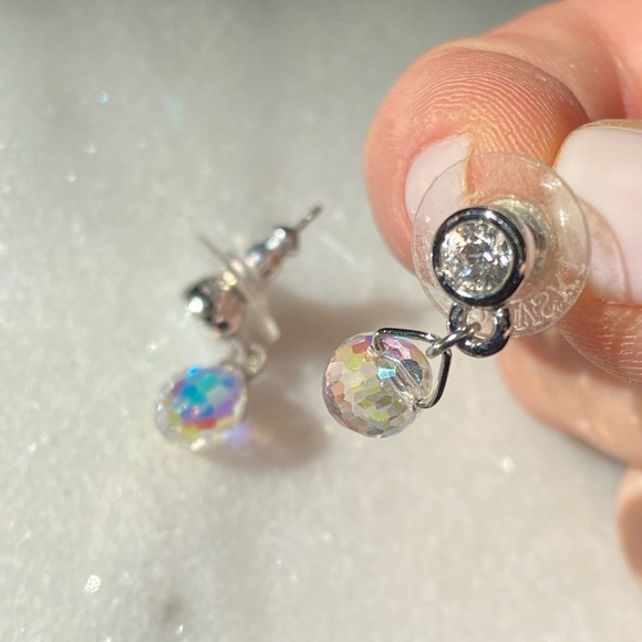 Swarovski Aurora Borealis style earrings - Picture 11 of 16